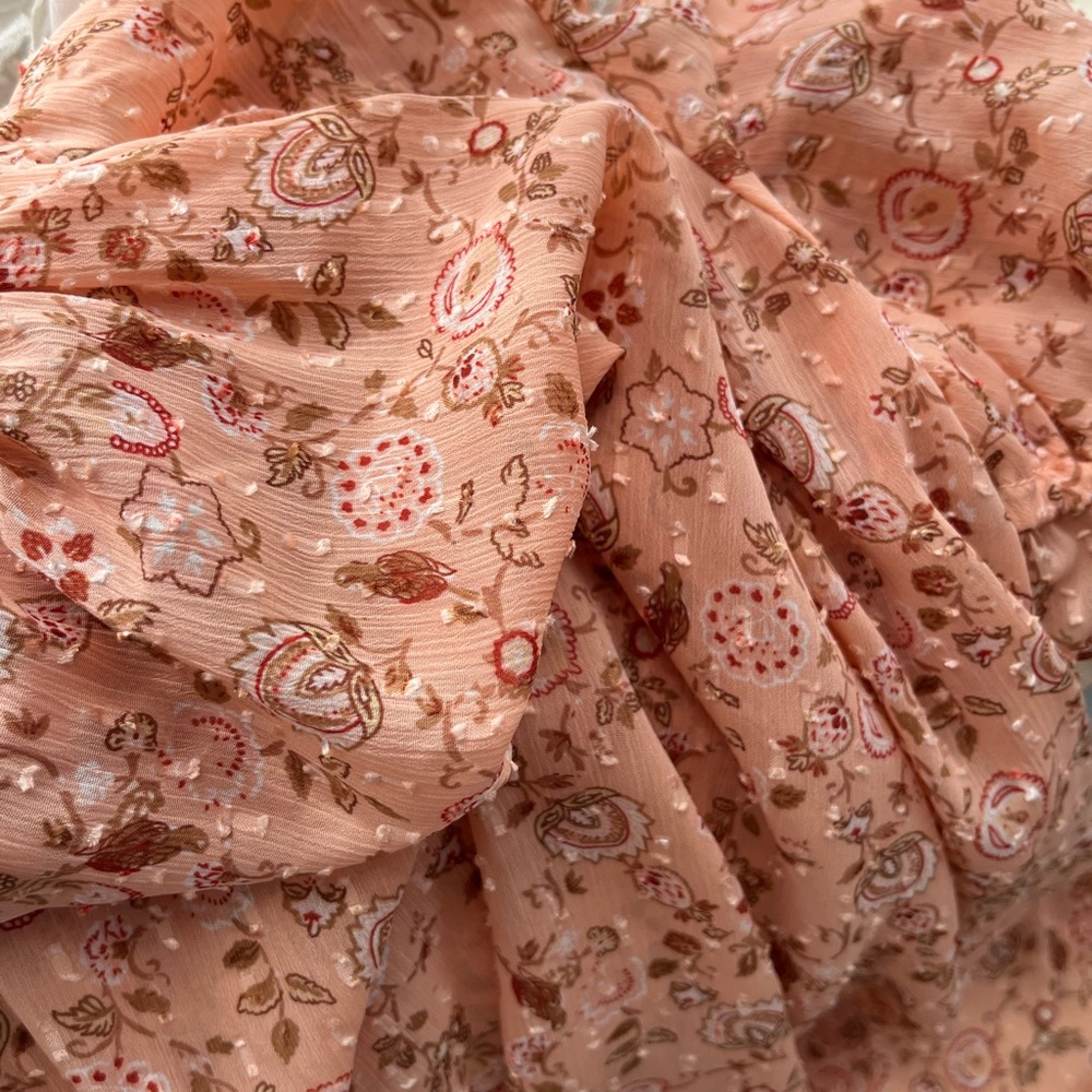 Pretty Peach Blouse - Picture 5 of 5